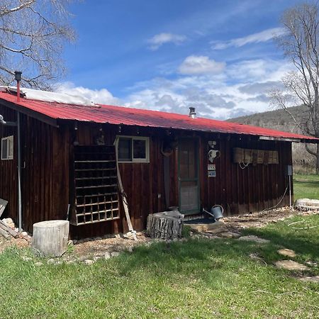 Aubin Sky Lodging At The Yl Ranch Savery Экстерьер фото