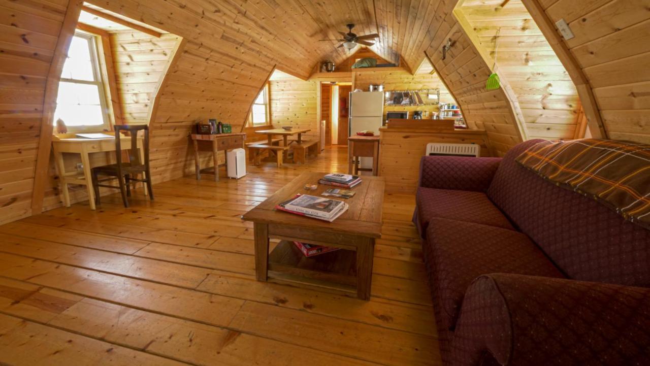 Aubin Sky Lodging At The Yl Ranch Savery Экстерьер фото