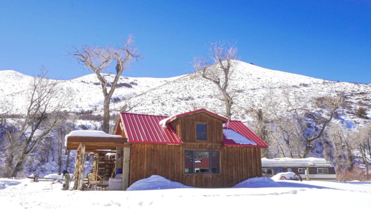 Aubin Sky Lodging At The Yl Ranch Savery Экстерьер фото